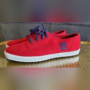 Red KEDS varsity edition Wool shoes. Size 7 Womens